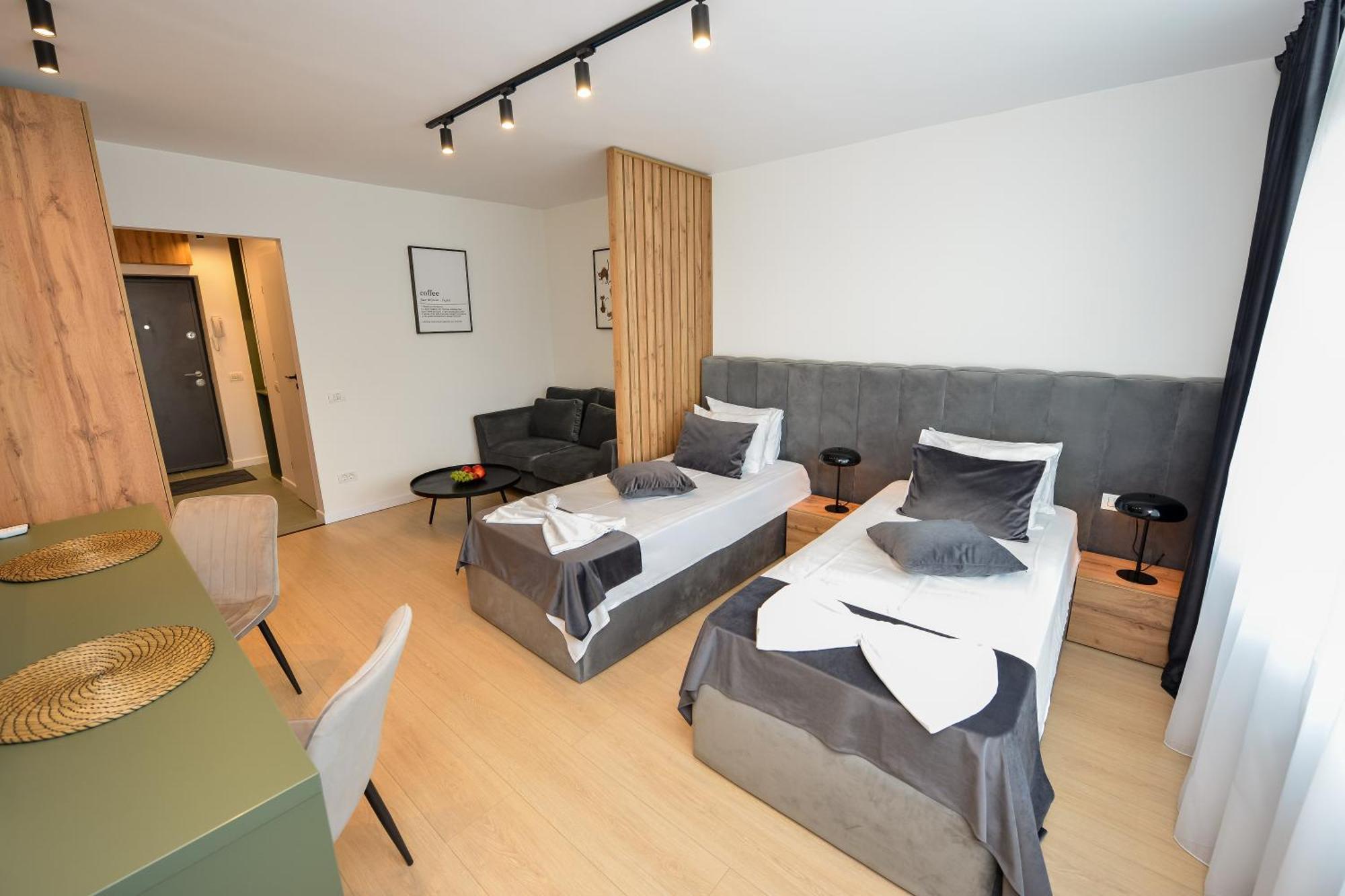 Tower By Grand Accommodation Bucharest Room photo